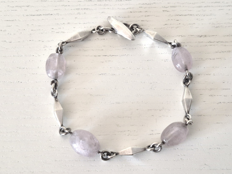 (ny) ARMBAND, ARVO SAARELA ENKÖPING 1967