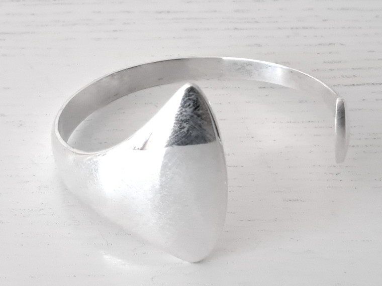 ARMBAND, sign HANS HANSEN KOLDING, DANMARK c:a 1960